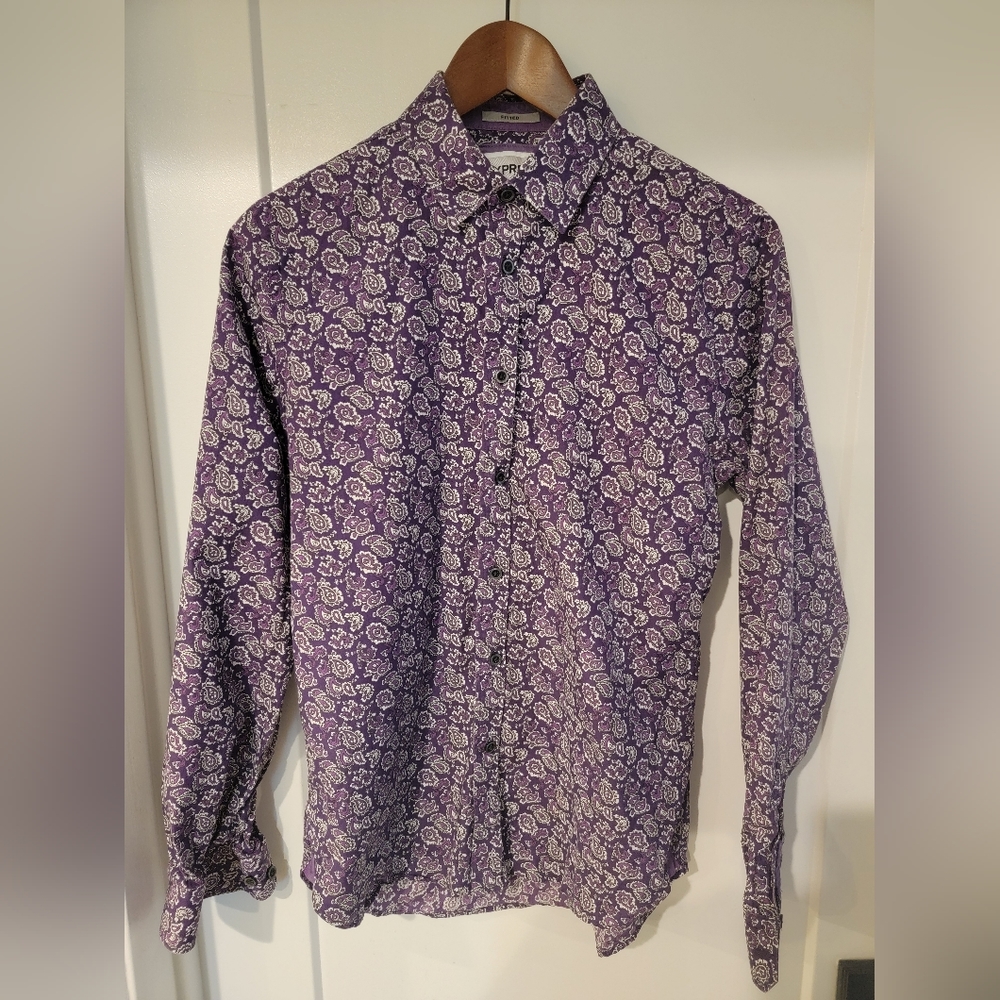 Small fitted long sleeved button down shirt purple paisley with plaid cuffs - Picture 4 of 6